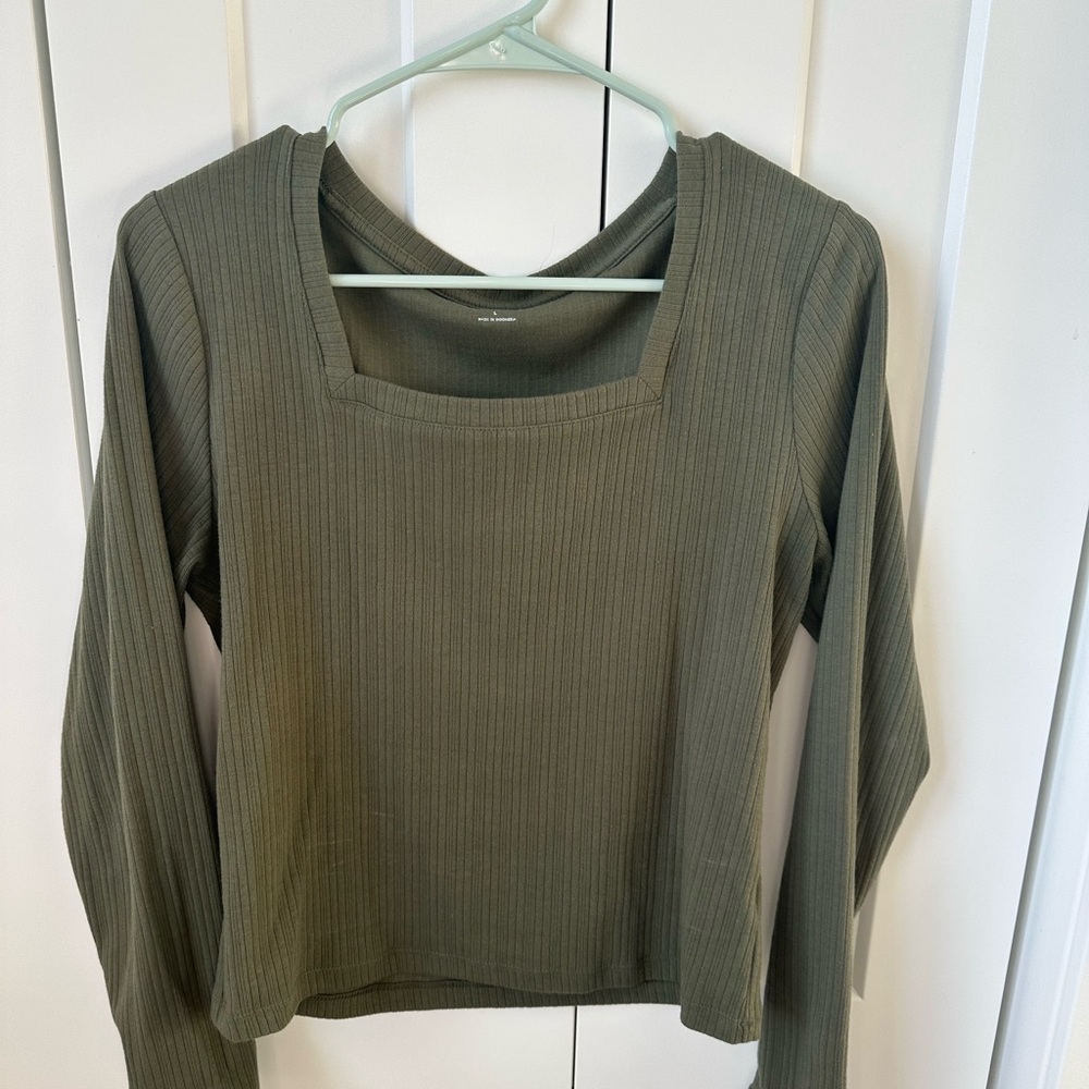 Ribbed Square-Neck Long Sleeve Top - Olive